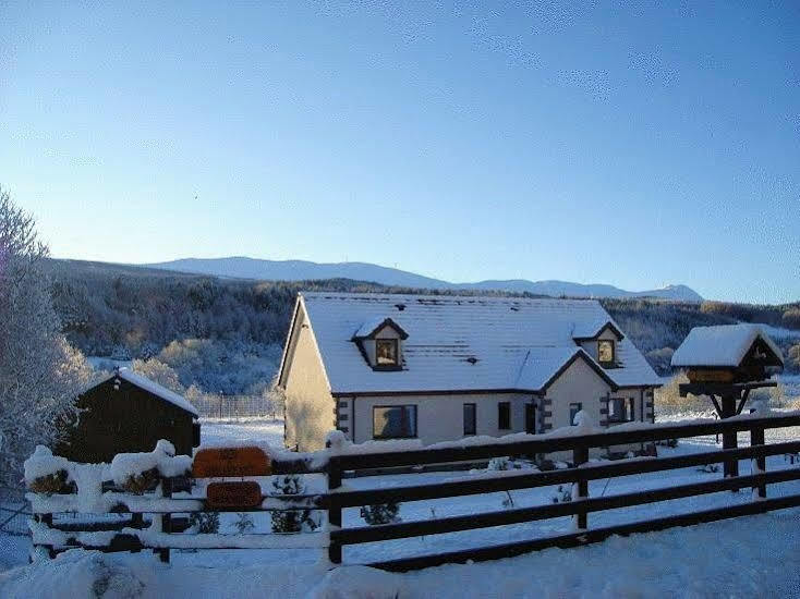 Serendipity Bed And Breakfast Dalchreichart Buitenkant foto