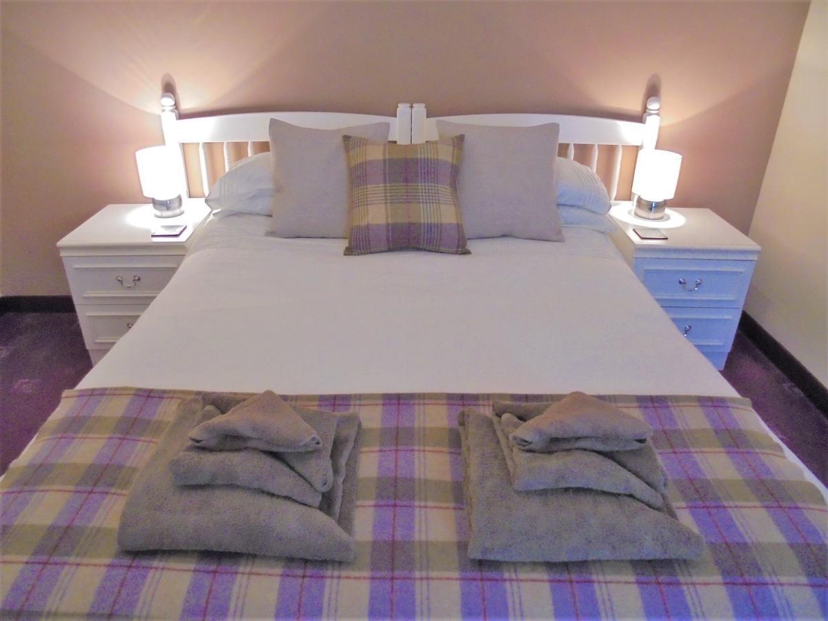 Serendipity Bed And Breakfast Dalchreichart Buitenkant foto