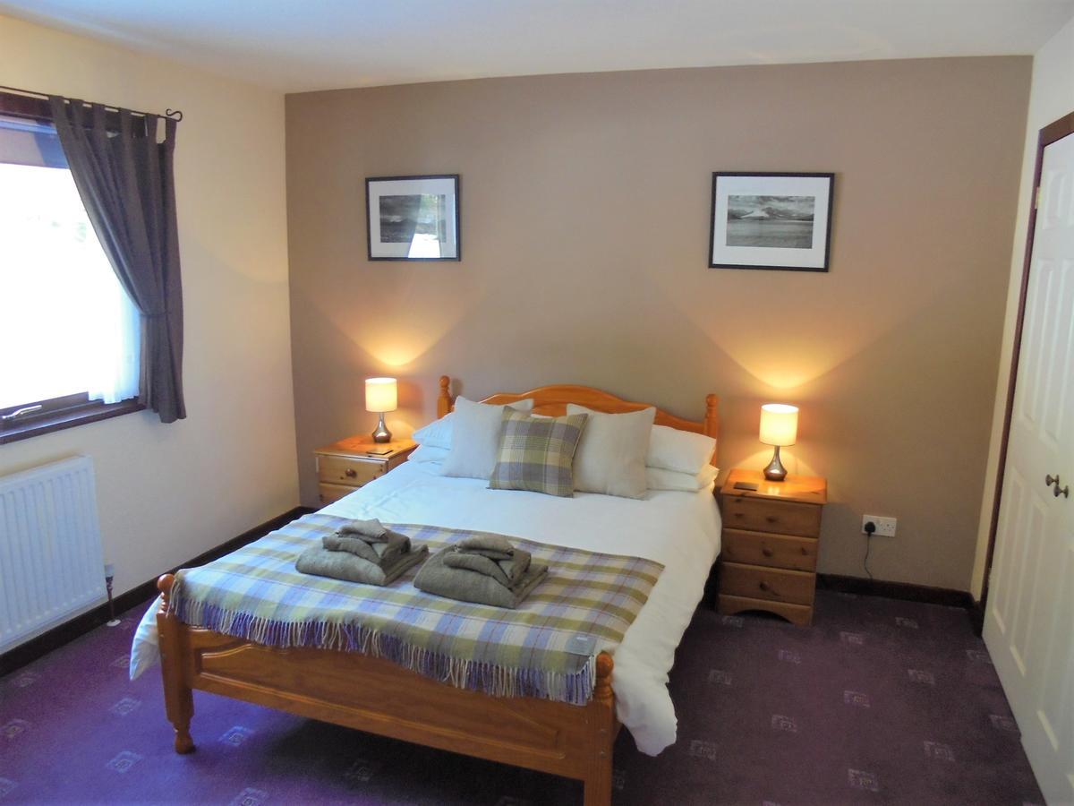 Serendipity Bed And Breakfast Dalchreichart Buitenkant foto